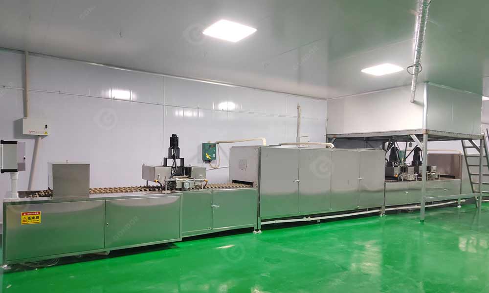 Industrial gummy candy coating and manufacturing machine