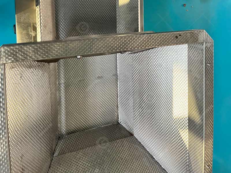 High-speed candy filling machine
